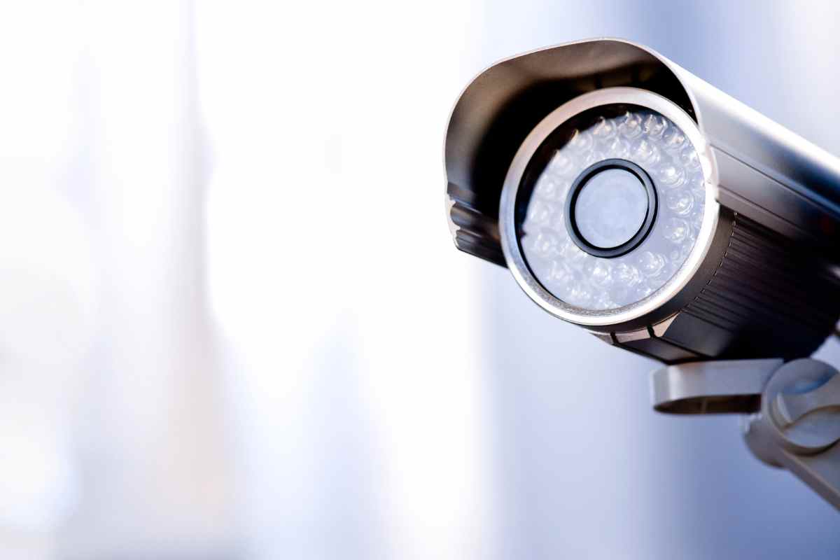 Sicurezza appartamento: le videocamere sul pianerottolo infrangono la privacy? La risposta non è quella che pensate
