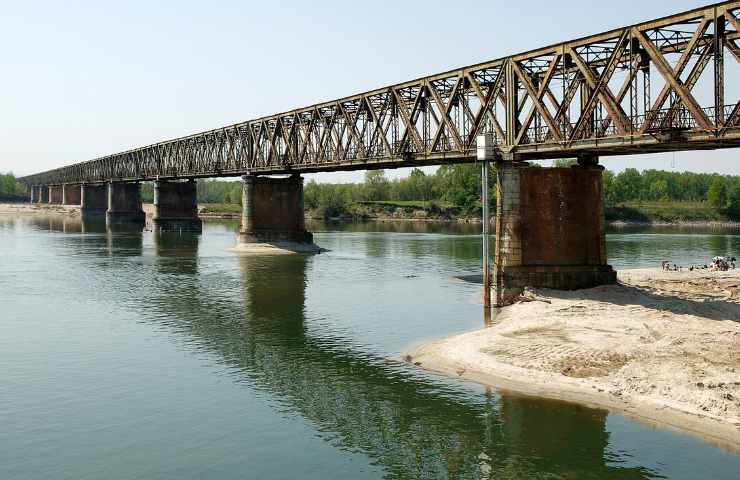 Ponte della becca in Italia 