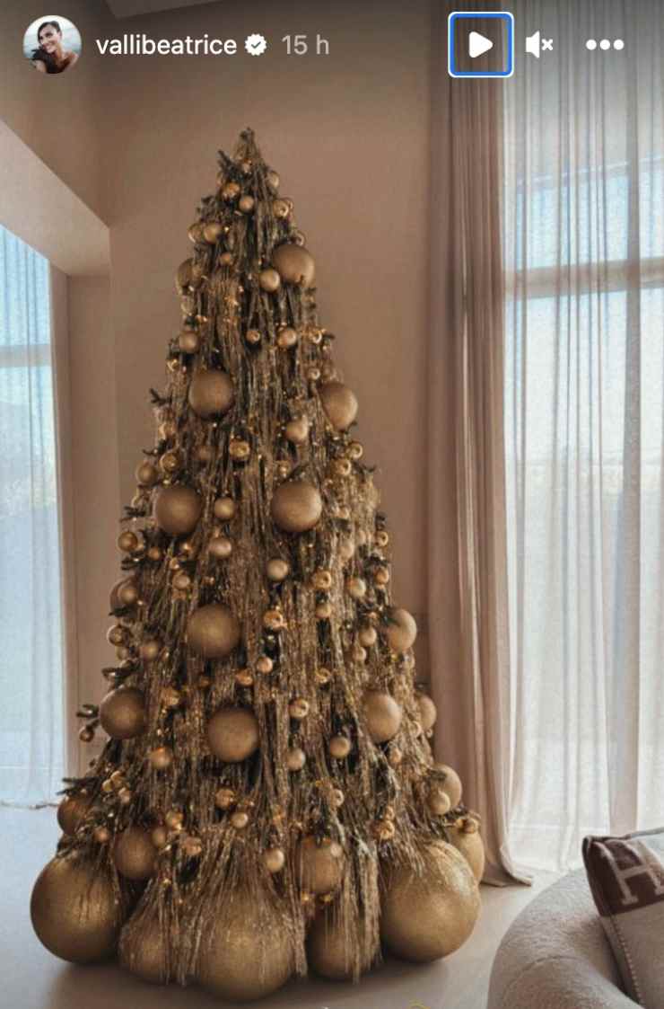 L'albero di Natale di Beatrice Valli 