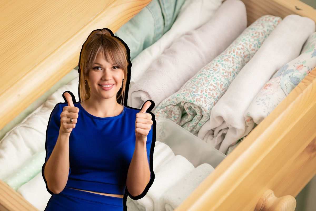 La soluzione adatta per la tua camera da letto, grazie a questo cassetto non ti servirà più comprare un armadio nuovo