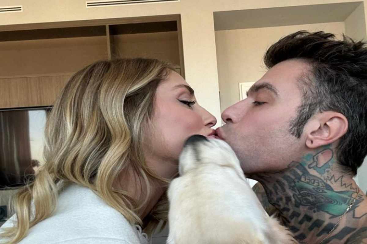 Fedez ci mostra il poltrone super lusso della sua nuova casa