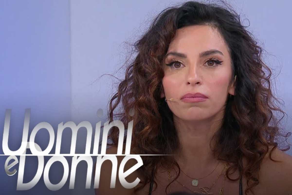 emanuela uomini e donne casa