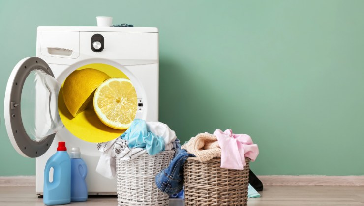 Limone in lavatrice: ecco a cosa serve
