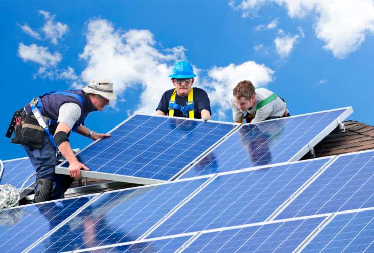 Pannelli solari gratis con il Reddito Energetico