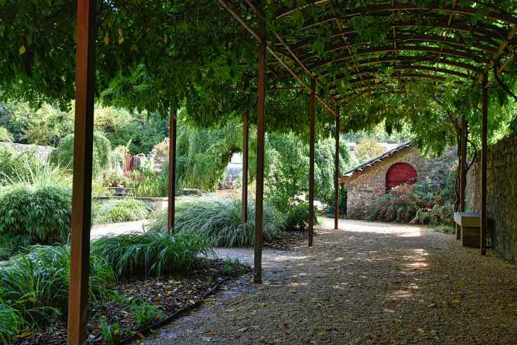 Come chiudere un terrazzo senza permesso