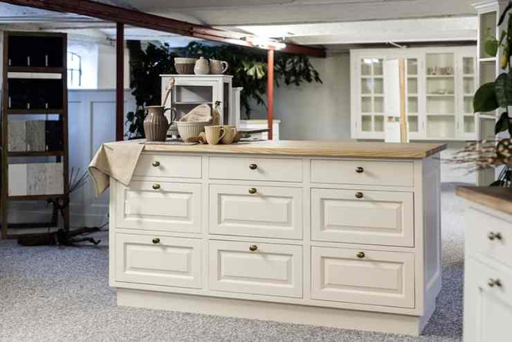 credenza rivoluzione in cucina