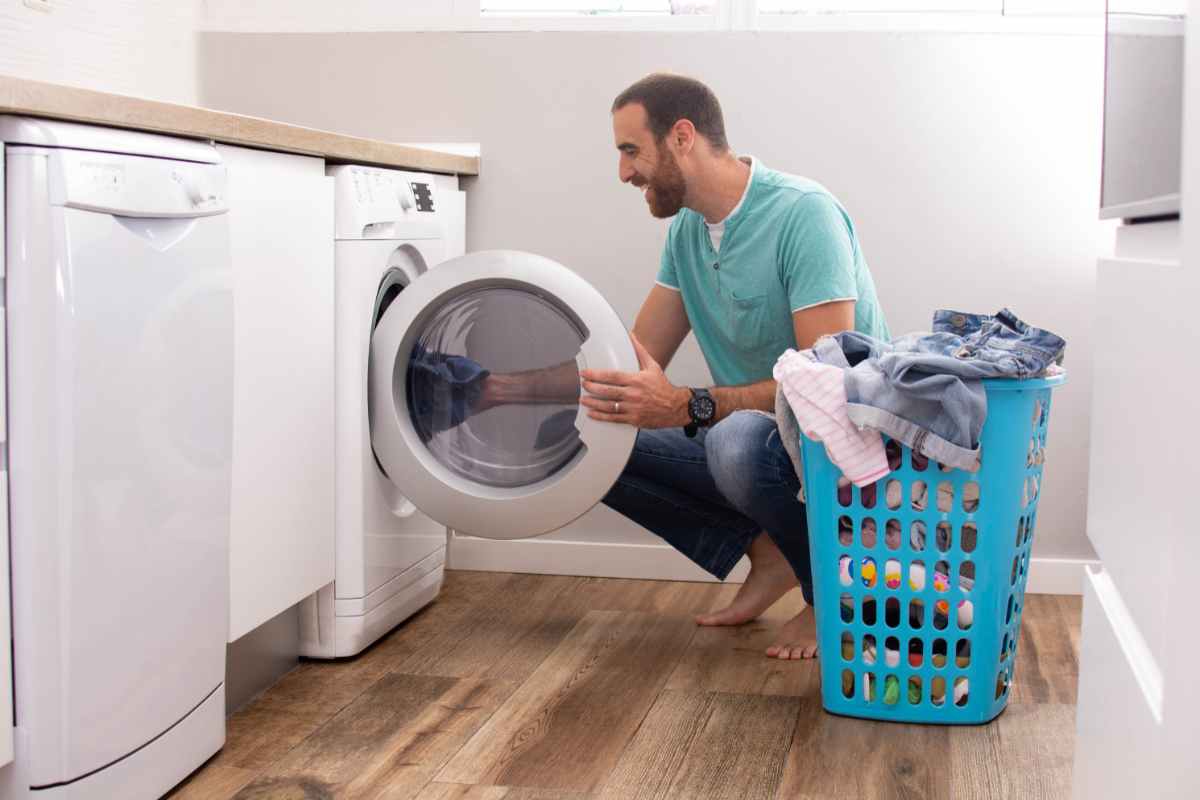 Sogni una piccola lavanderia in casa? Le soluzioni low cost per organizzare gli spazi e renderla super funzionale