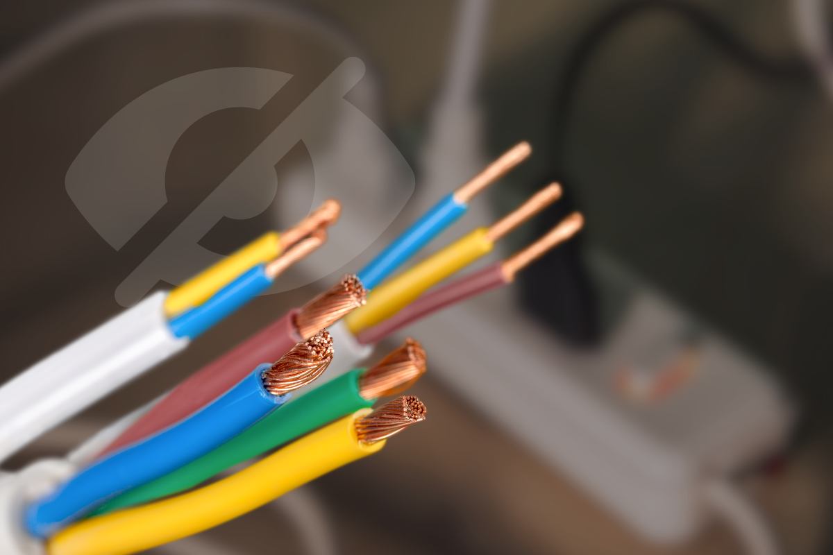 come nascondere i cavi elettrici