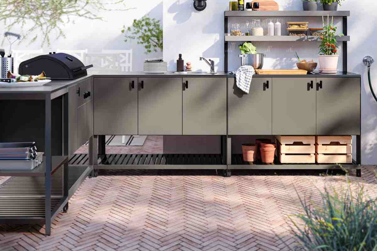 una delle cucine da esterni ikea completa e super accessoriata