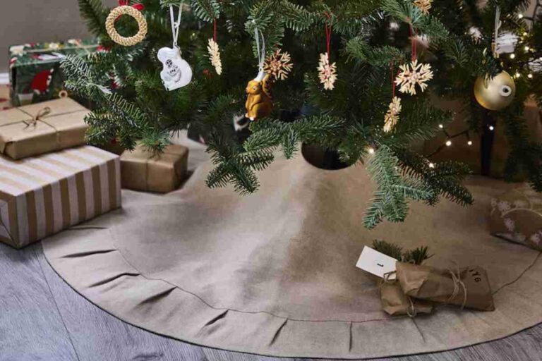 Copribase albero di Natale, le idee da copiare | DesignMag