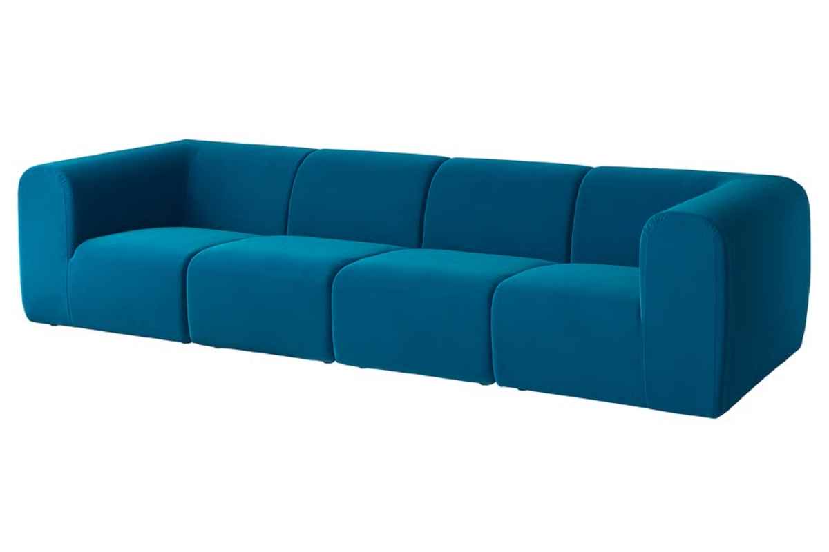 Divano STOCKHOLM 2025 Ikea di colore turchese, tra le novità per il soggiorno