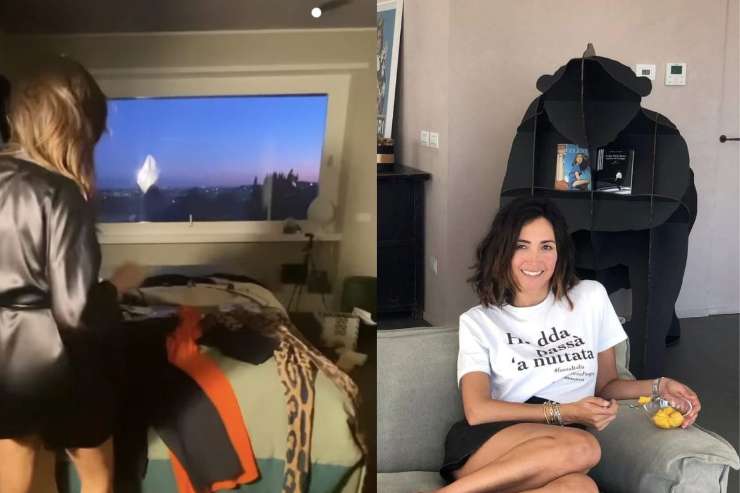 Caterina balivo in camera de letto. davanti alla libreria a orso