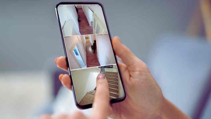 cellulare immagini telecamere sicurezza