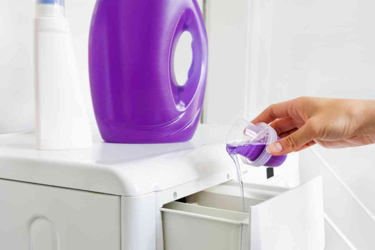 Detergente e lavatrice