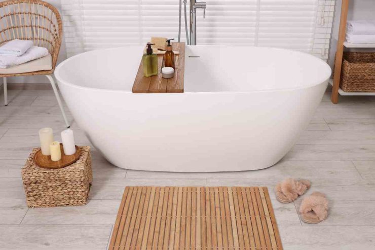 Bagno con vasca free standing