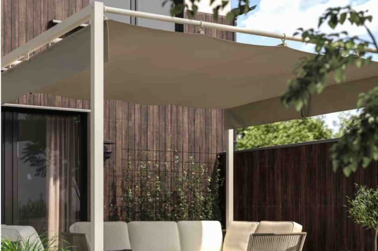 Pergola in giardino