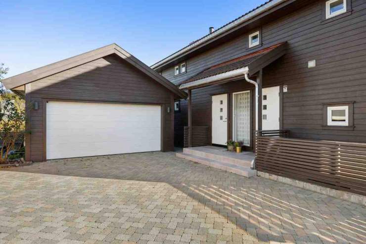Casa con garage
