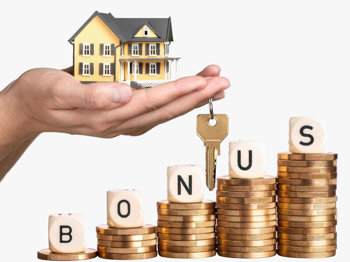 casa con chiavi in mano euro e scritta bonus