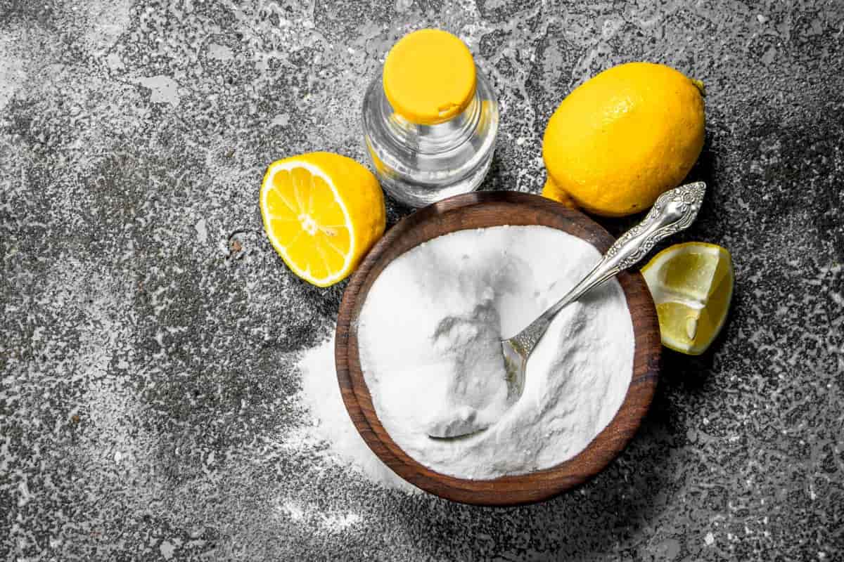 Aceto limone e bicarbonato
