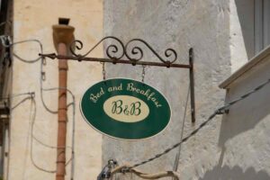 insegna b&b