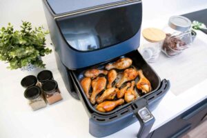 Pollo cotto con friggitrice ad aria