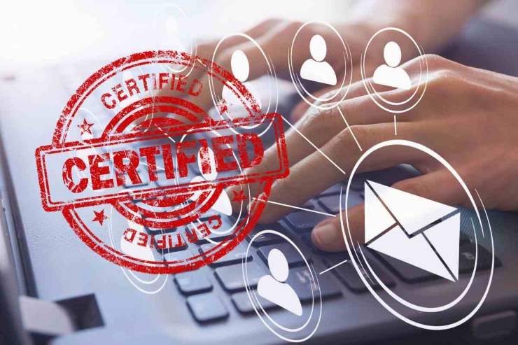 scrivere al pc e scritta certifcata