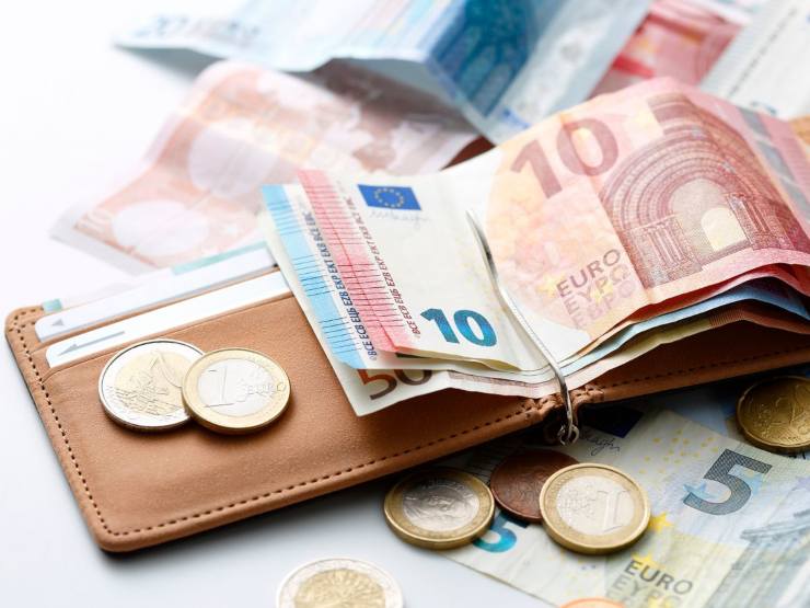 banconote e monete euro