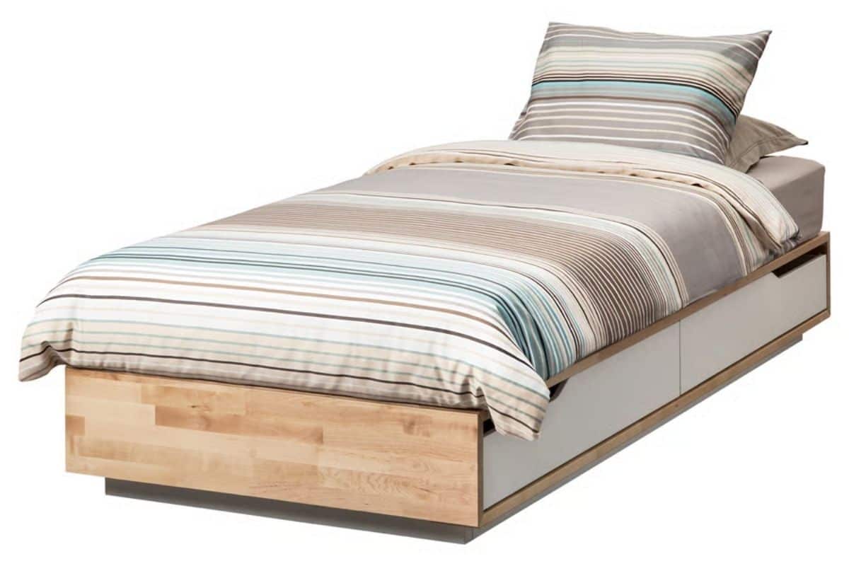 Struttura letto con cassetti