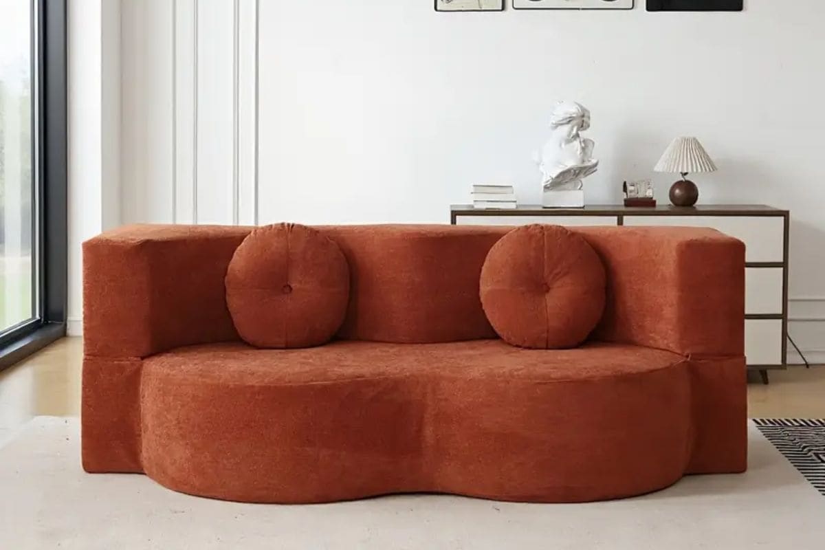 divano letto arancione