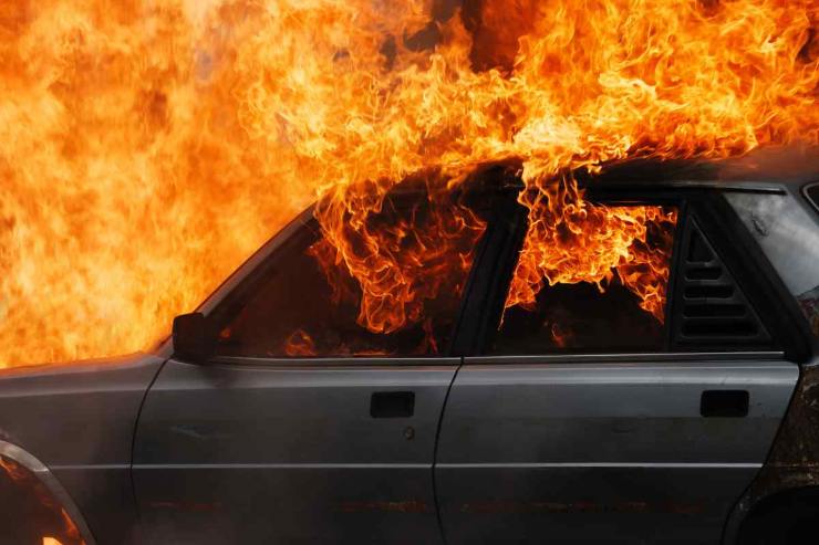 auto in fiammw