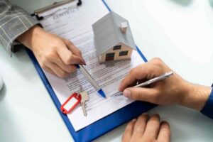 firmare fogli e casa