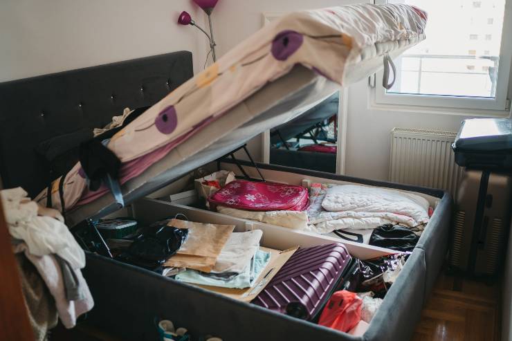 Letto con contenitore