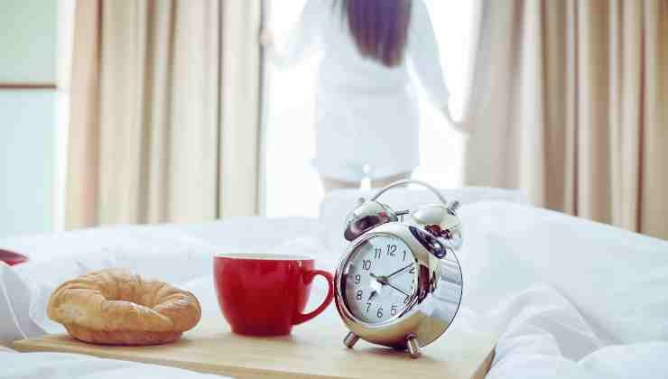 letto colazione e sveglia