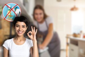 donna pulisce casa, un'altra sorridente che fa ok con le mani ed x rossa su detersivi