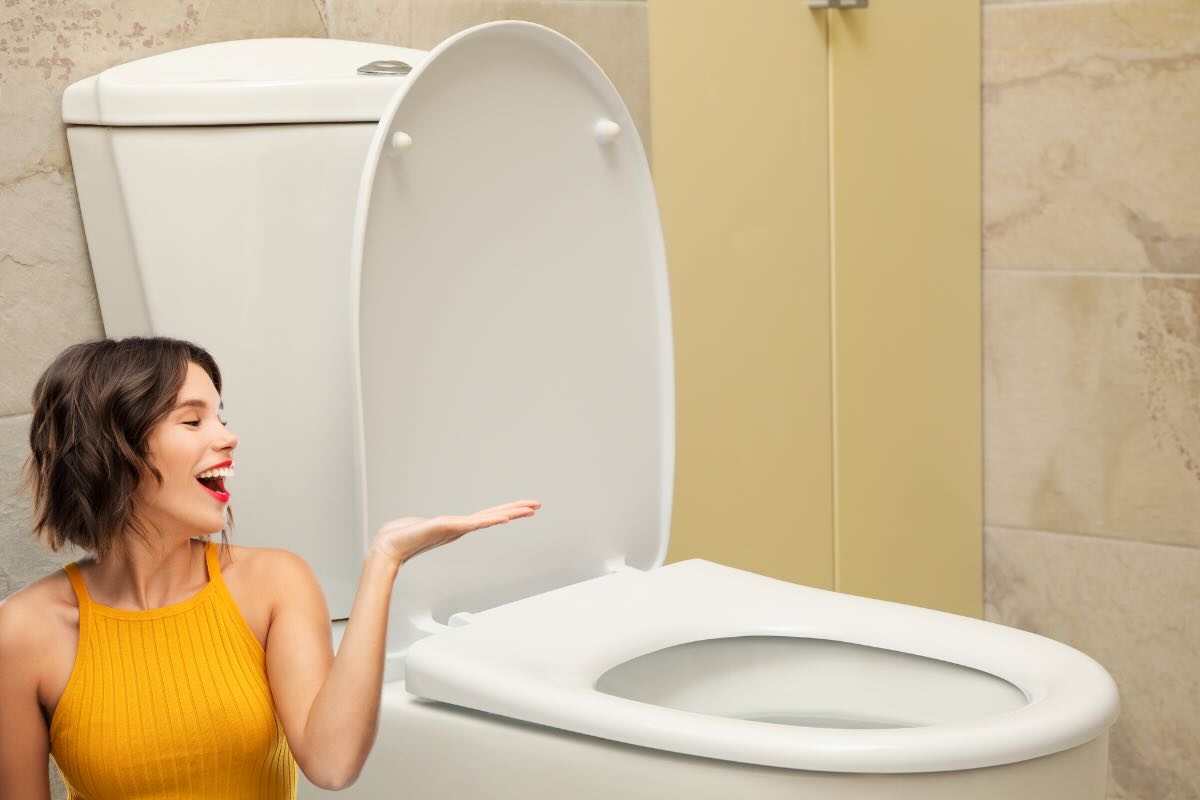 wc e donna felice