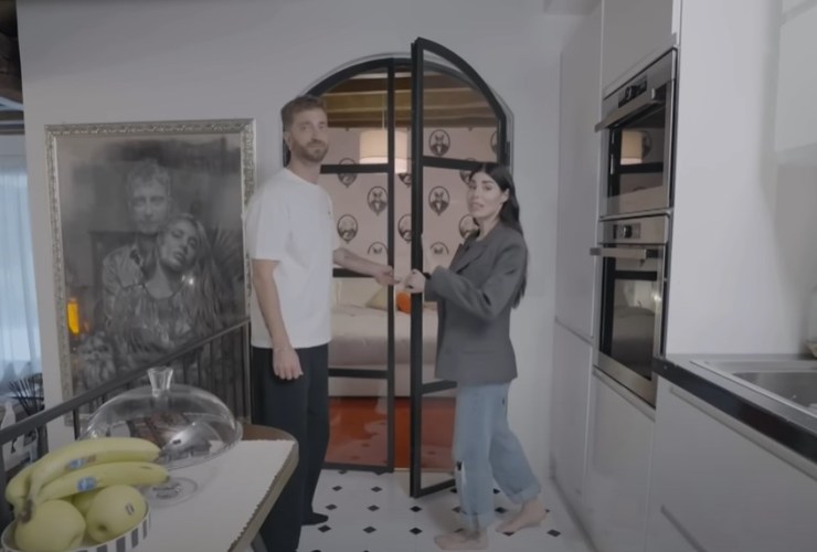 bianca atzei e stefano corti in casa