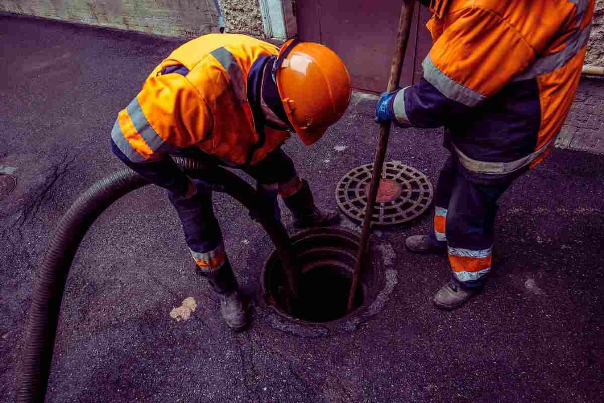tecnici lavoro fognatire
