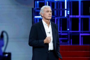 massimo giletti nello studio de lo stato delle cose