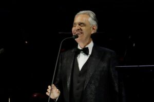 andrea bocelli a un concerto