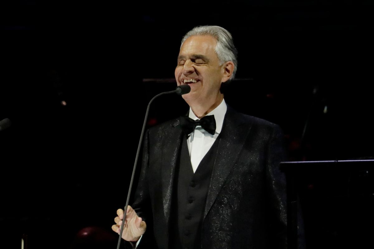 andrea bocelli a un concerto