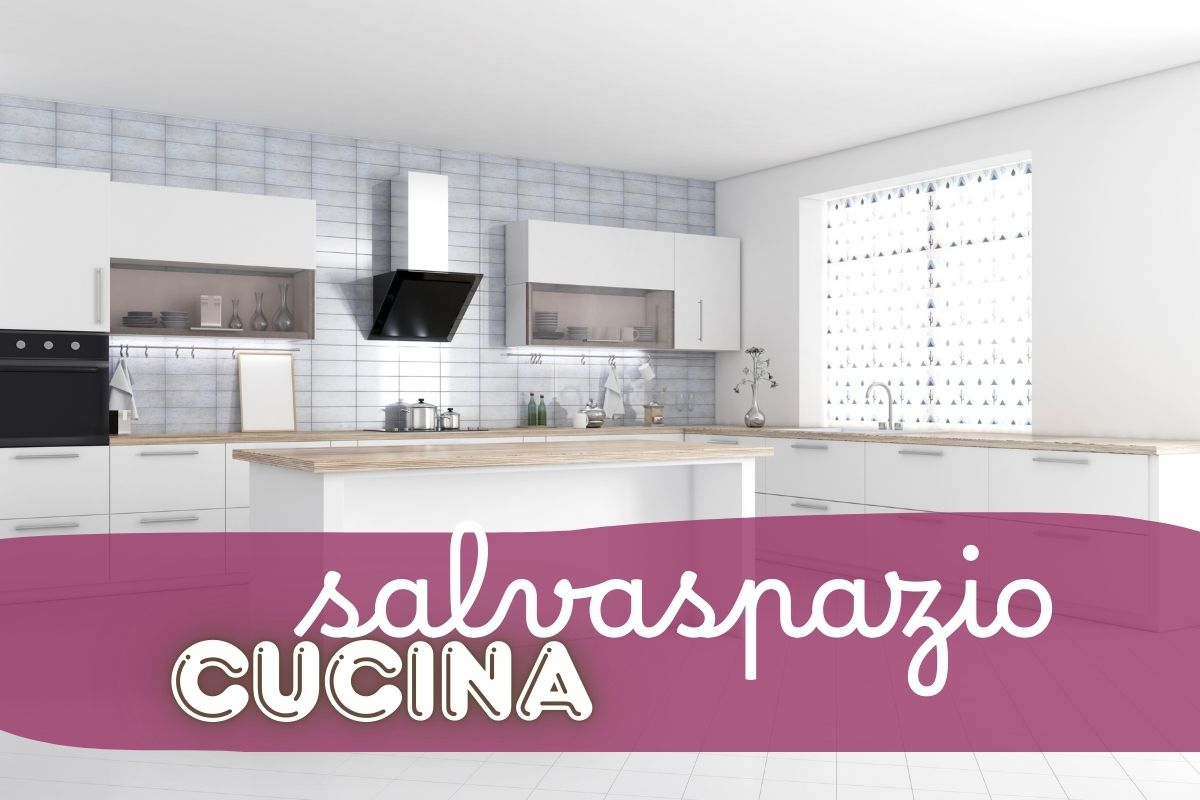 Cucina come sfondo e scritte in primo piano