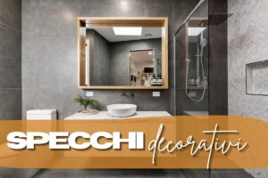 bagno e scritte in primo piano