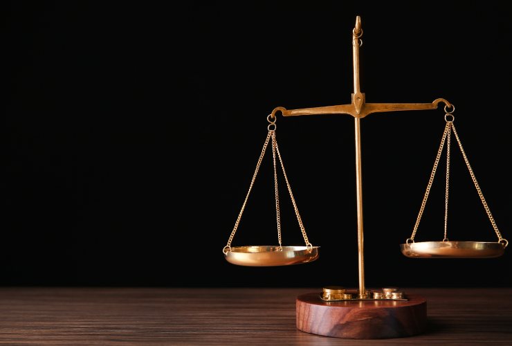 bilancia della legge
