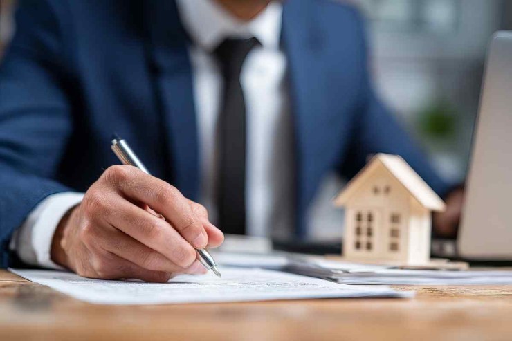 Firmare un contratto