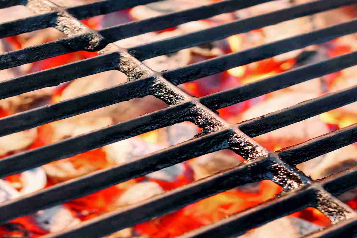 griglia del barbecue in ghisa