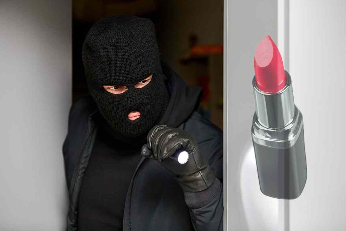 Ladro con torcia e rossetto