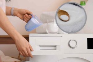 Detersivo per lavatrice e sale