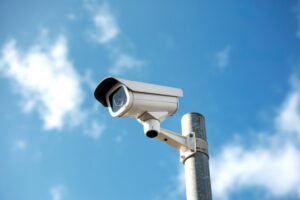 telecamera di sorveglianza all'esterno
