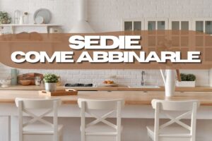 Cucina con sedie