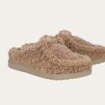 wally slipper hey dude